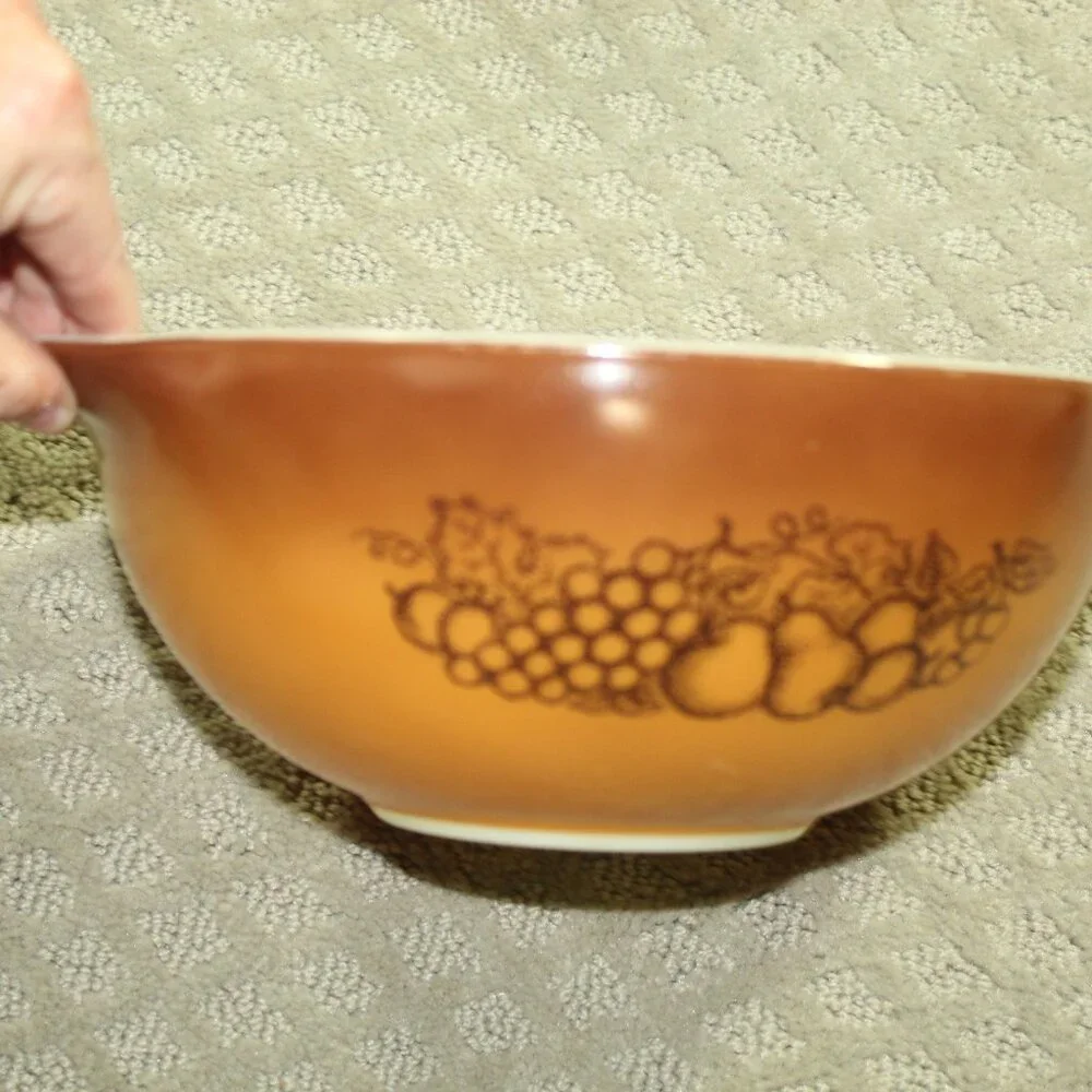 Set of 4 Vintage Pyrex Old Orchard 441, 442, 443, 444 Cinderella Nesting Mixing